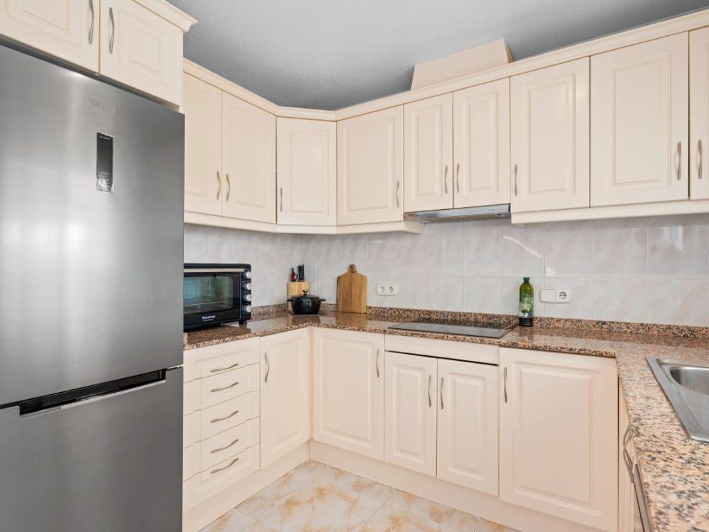 2 soverom Villa til salgs i Benimar med svømmebasseng - € 410 000 (Ref: 9401079)