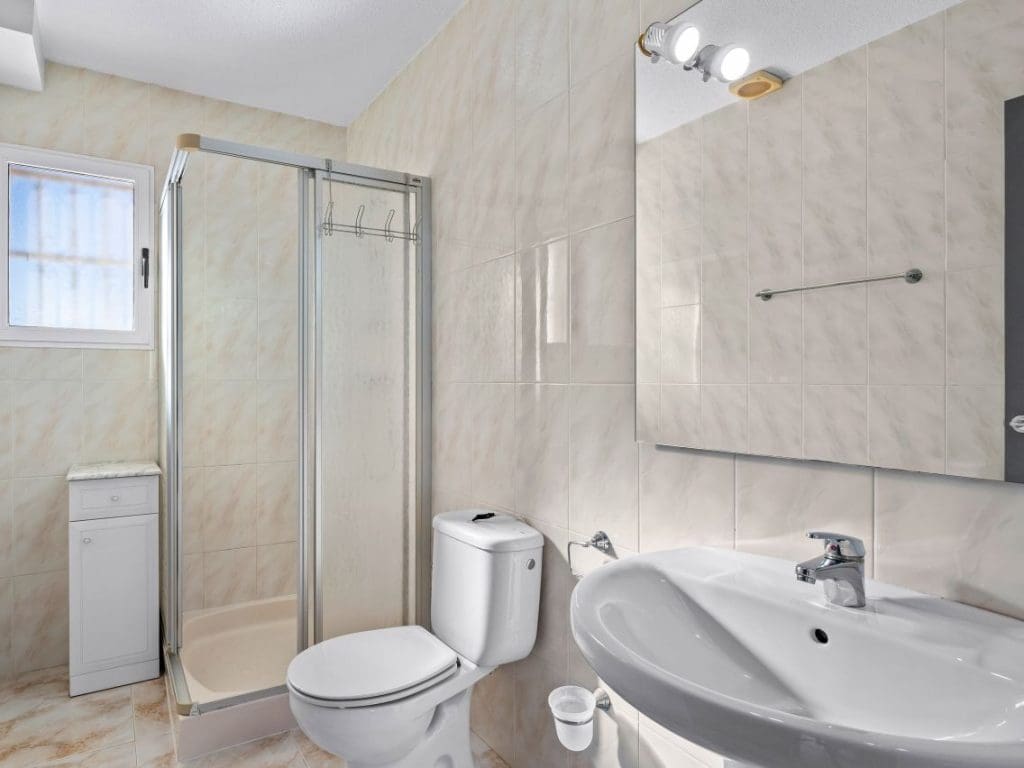 2 soverom Villa til salgs i Benimar med svømmebasseng - € 410 000 (Ref: 9401079)