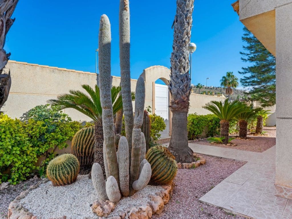 2 soverom Villa til salgs i Benimar med svømmebasseng - € 410 000 (Ref: 9401079)