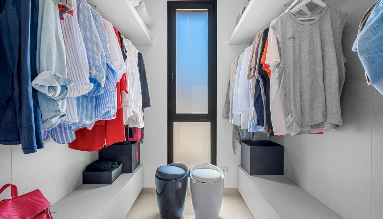 4 soveværelse Villa til salg i Guardamar del Segura med swimmingpool - € 1.390.000 (Ref: 9401785)