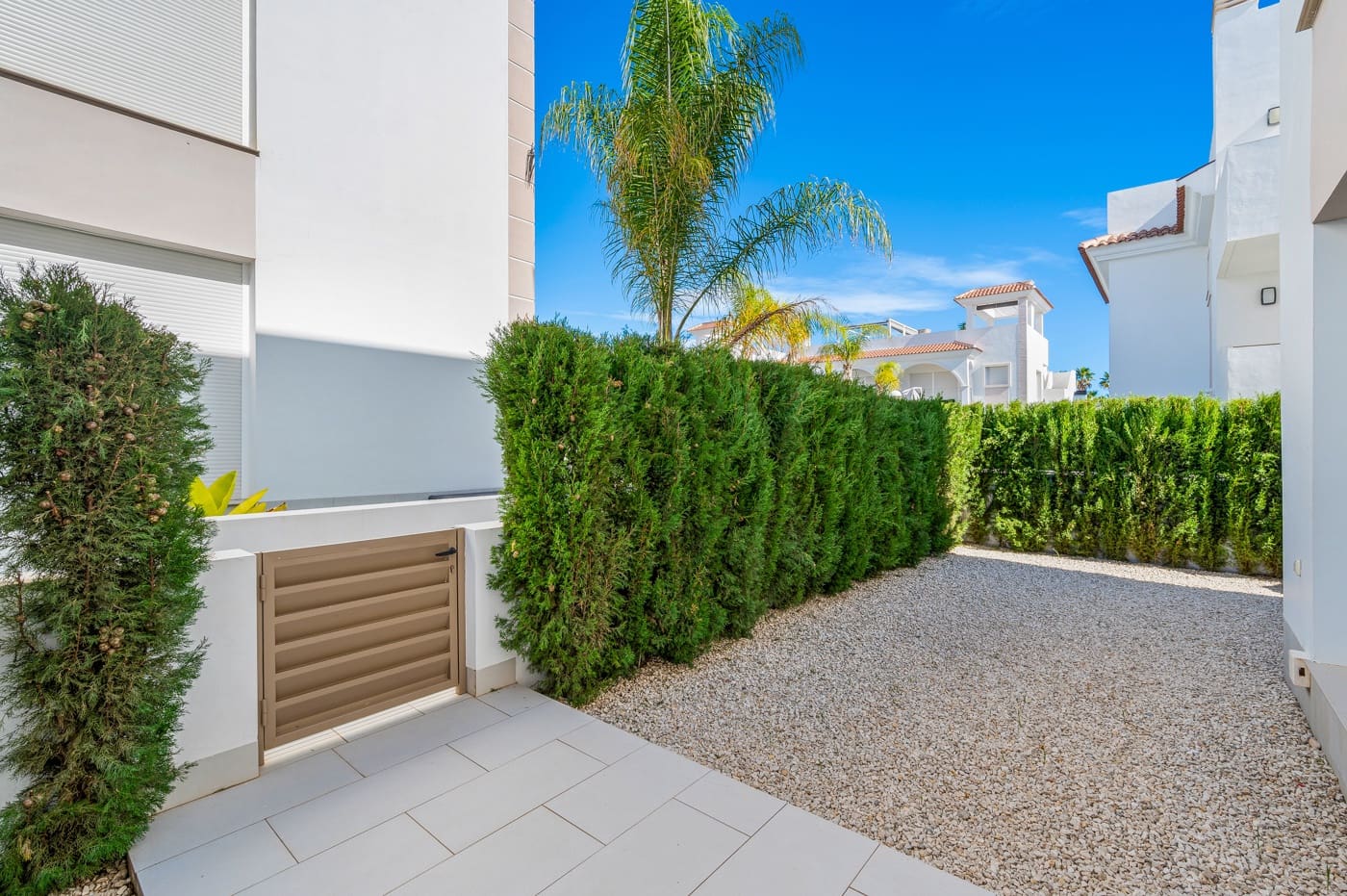 2 bedroom Apartment for sale in Ciudad Quesada with pool - € 299,000 (Ref: 9409801)