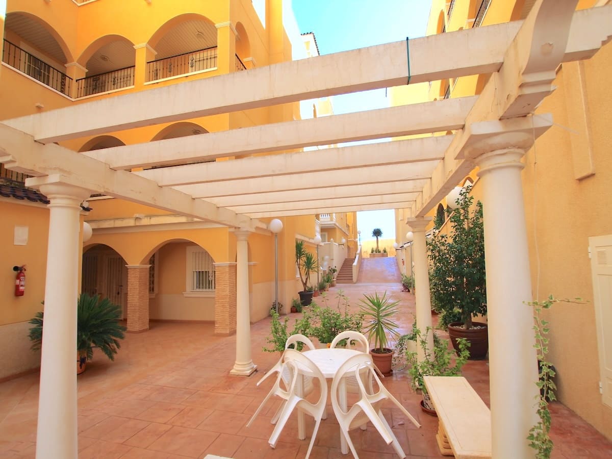 2 sovrum Lägenhet till salu i Algorfa med pool - 115 000 € (Ref: 9409971)