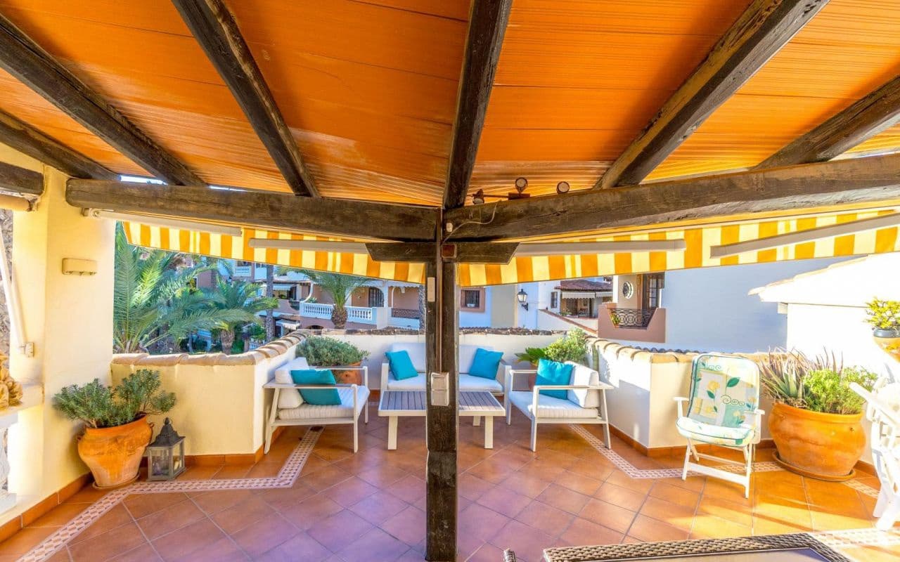 3 makuuhuone Huoneisto myytävänä paikassa Torrevieja mukana uima-altaan - 499 000 € (Ref: 9412712)