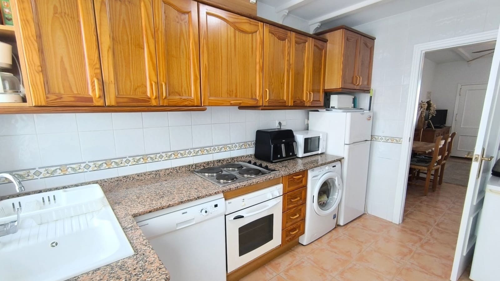 3 bedroom Townhouse for sale in Algorfa with pool - € 171,995 (Ref: 9414618)