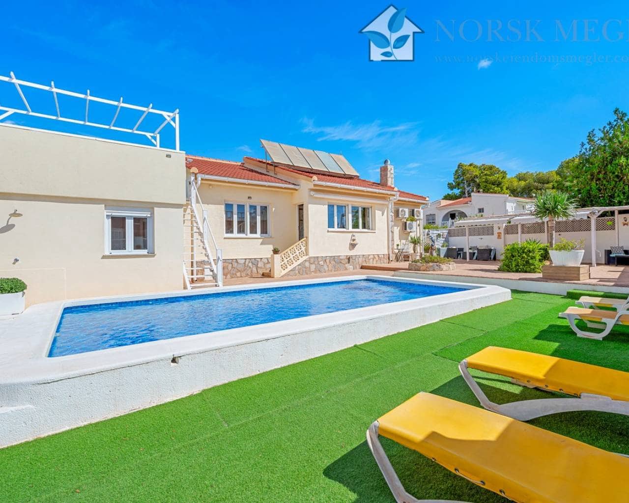 7 camera da letto Villa in vendita in Ciudad Quesada con piscina - 680.000 € (Rif: 9420534)