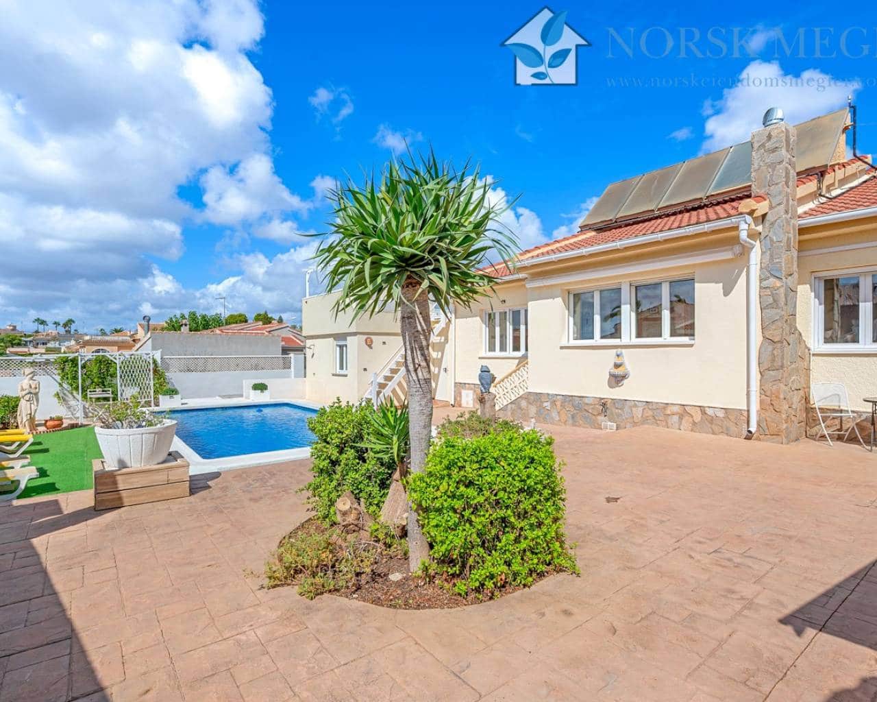 7 camera da letto Villa in vendita in Ciudad Quesada con piscina - 680.000 € (Rif: 9420534)