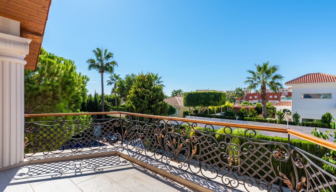 5 camera da letto Villa in vendita in Ciudad Quesada con piscina garage - 1.100.000 € (Rif: 9421732)