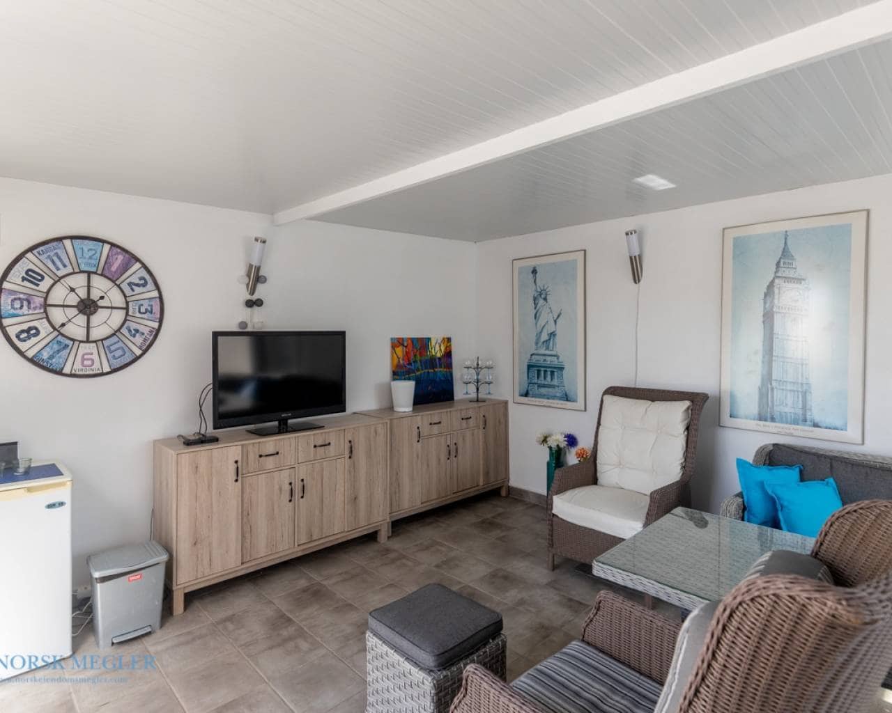 Chalet de 2 habitaciones en Ciudad Quesada en venta con piscina - 420.000 € (Ref: 9426237)