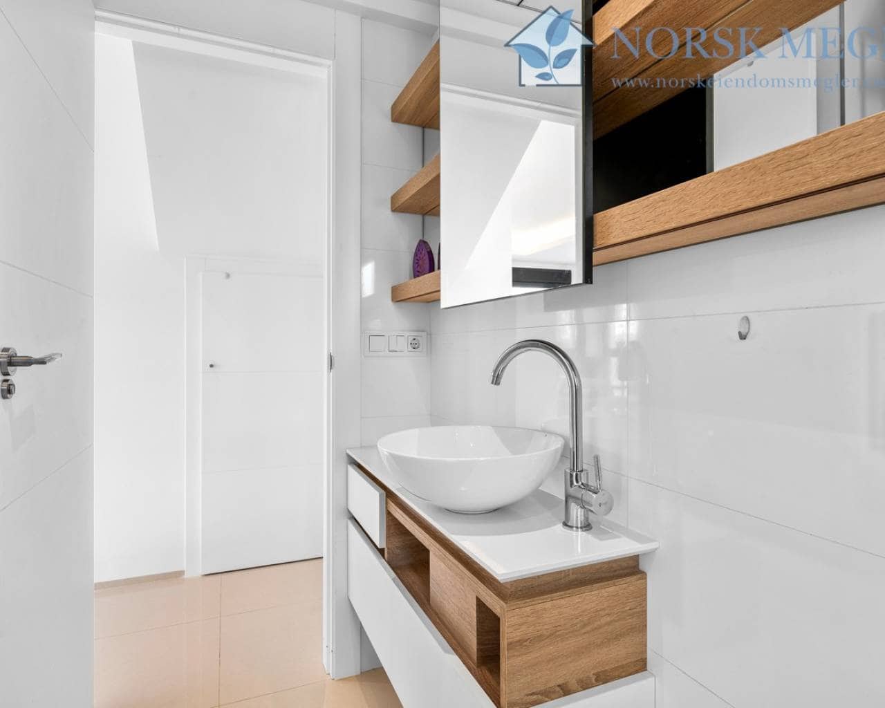 Casa de 3 habitaciones en Ciudad Quesada en venta con piscina - 420.000 € (Ref: 9426417)