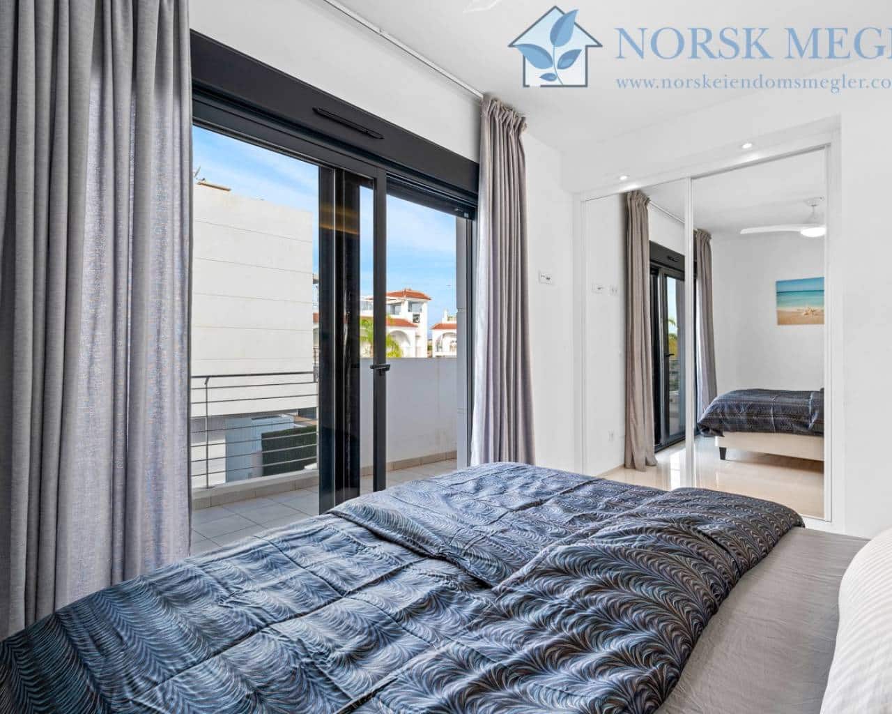 Casa de 3 habitaciones en Ciudad Quesada en venta con piscina - 420.000 € (Ref: 9426417)