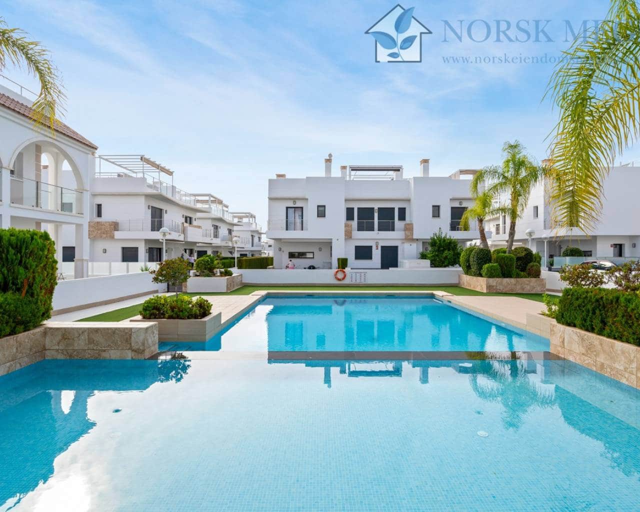 Casa de 3 habitaciones en Ciudad Quesada en venta con piscina - 420.000 € (Ref: 9426417)