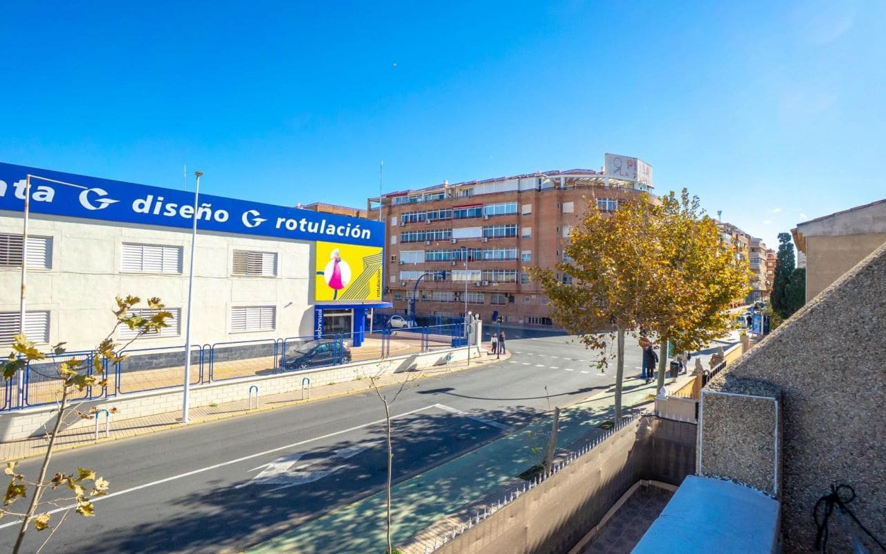 2 makuuhuone Huoneisto myytävänä paikassa Torrevieja mukana uima-altaan - 125 000 € (Ref: 9426528)