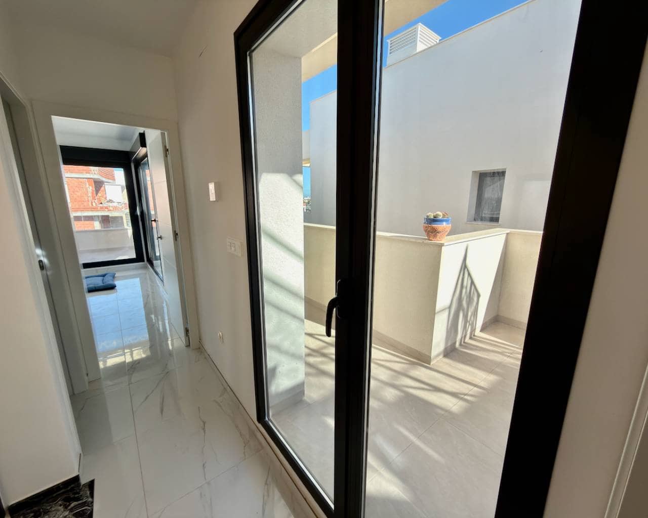 3 bedroom Villa for sale in Los Montesinos with pool - € 385,000 (Ref: 9427577)