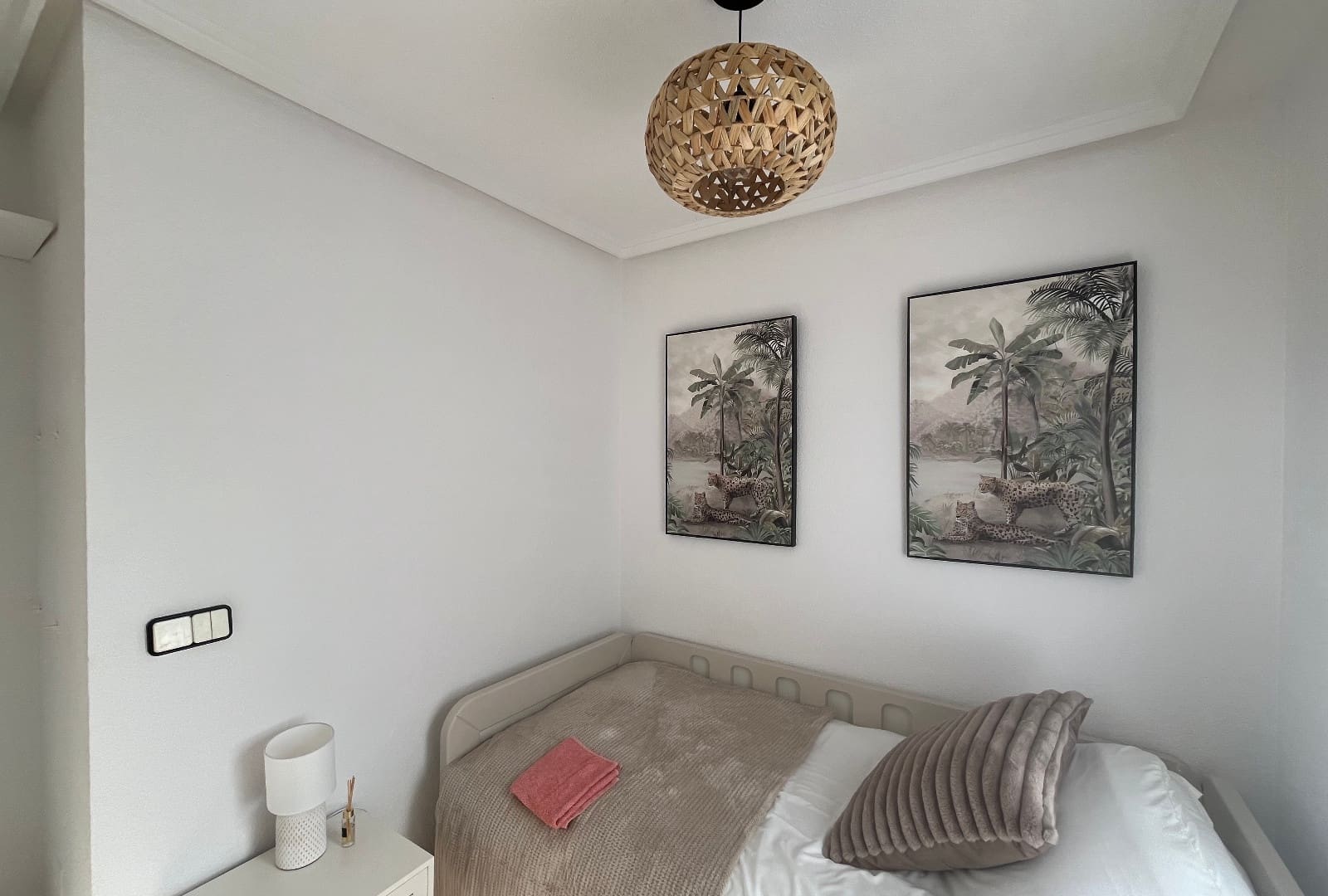 3 soverom Rekkehus til salgs i Punta Prima med svømmebasseng - € 249 999 (Ref: 9432454)