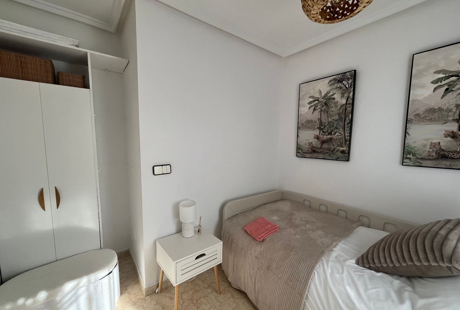 3 soverom Rekkehus til salgs i Punta Prima med svømmebasseng - € 249 999 (Ref: 9432454)