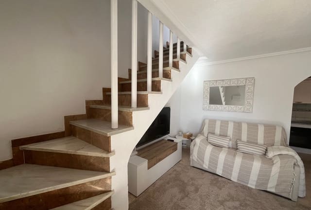 3 soverom Rekkehus til salgs i Punta Prima, Torrevieja med svømmebasseng - € 249 999 (Ref: 9432454)