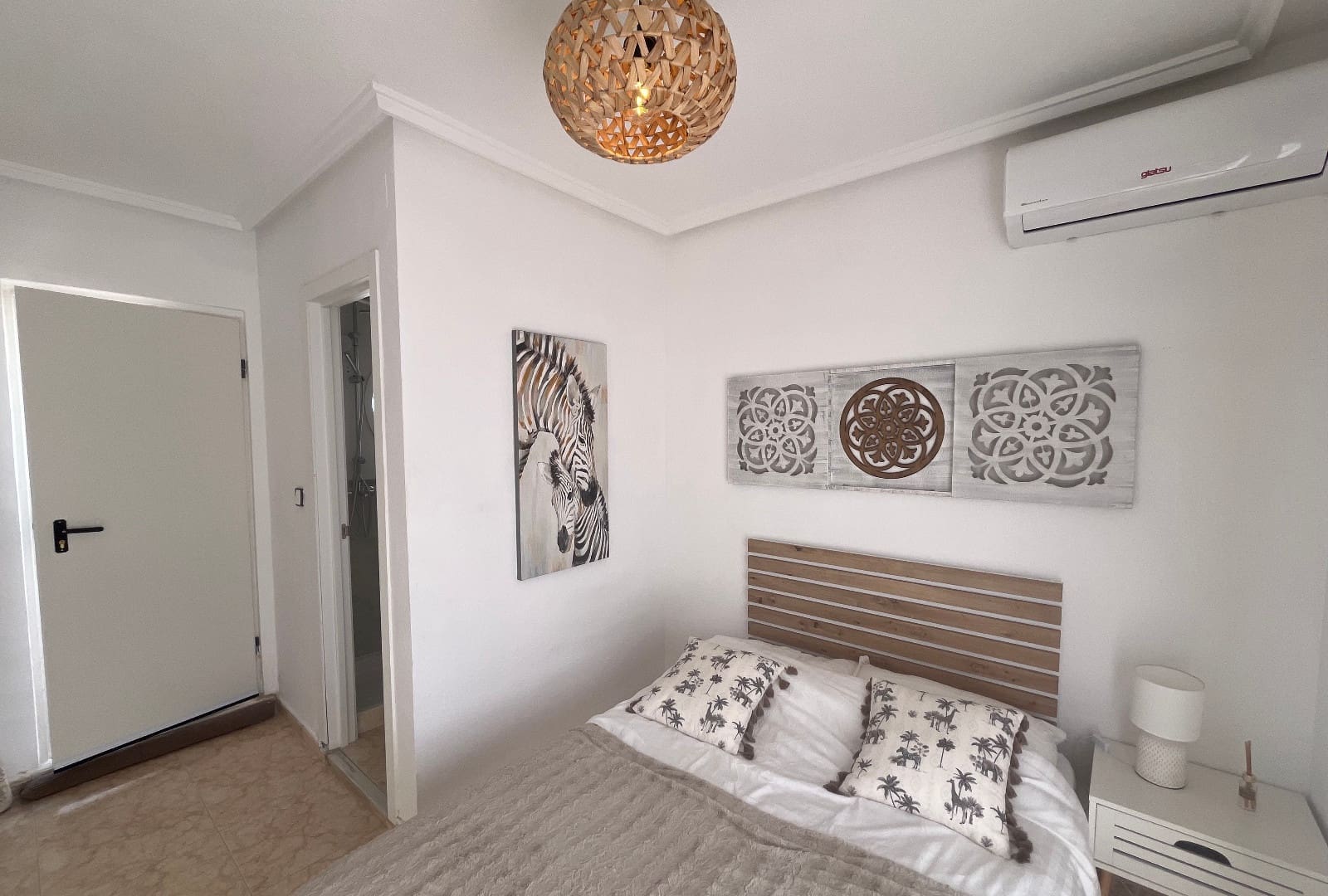 3 soverom Rekkehus til salgs i Punta Prima med svømmebasseng - € 249 999 (Ref: 9432454)