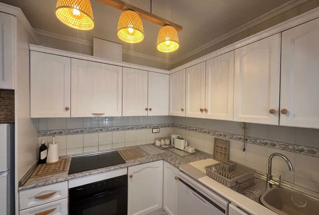 3 soverom Rekkehus til salgs i Punta Prima, Torrevieja med svømmebasseng - € 249 999 (Ref: 9432454)