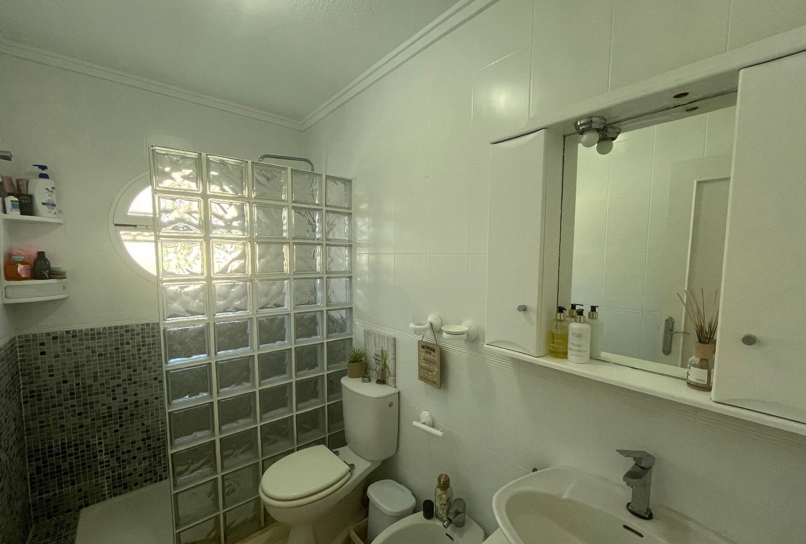 2 sypialnia Bungalow na sprzedaż w Punta Prima z basenem - 219 999 € (Ref: 9432455)