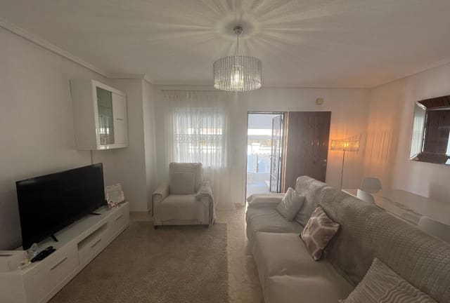 2 soveværelse Bungalow til salg i Punta Prima, Torrevieja med swimmingpool - € 219.999 (Ref: 9432455)