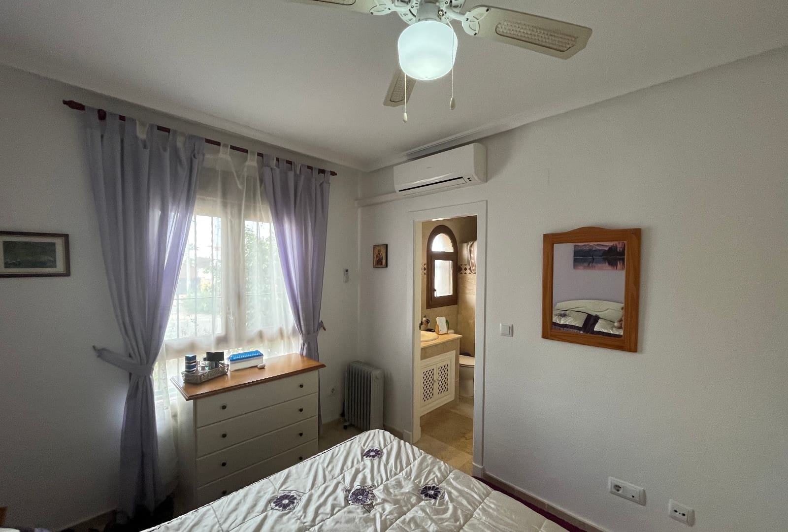 2 bedroom Apartment for sale in Villamartin with pool - € 199,995 (Ref: 9432456)