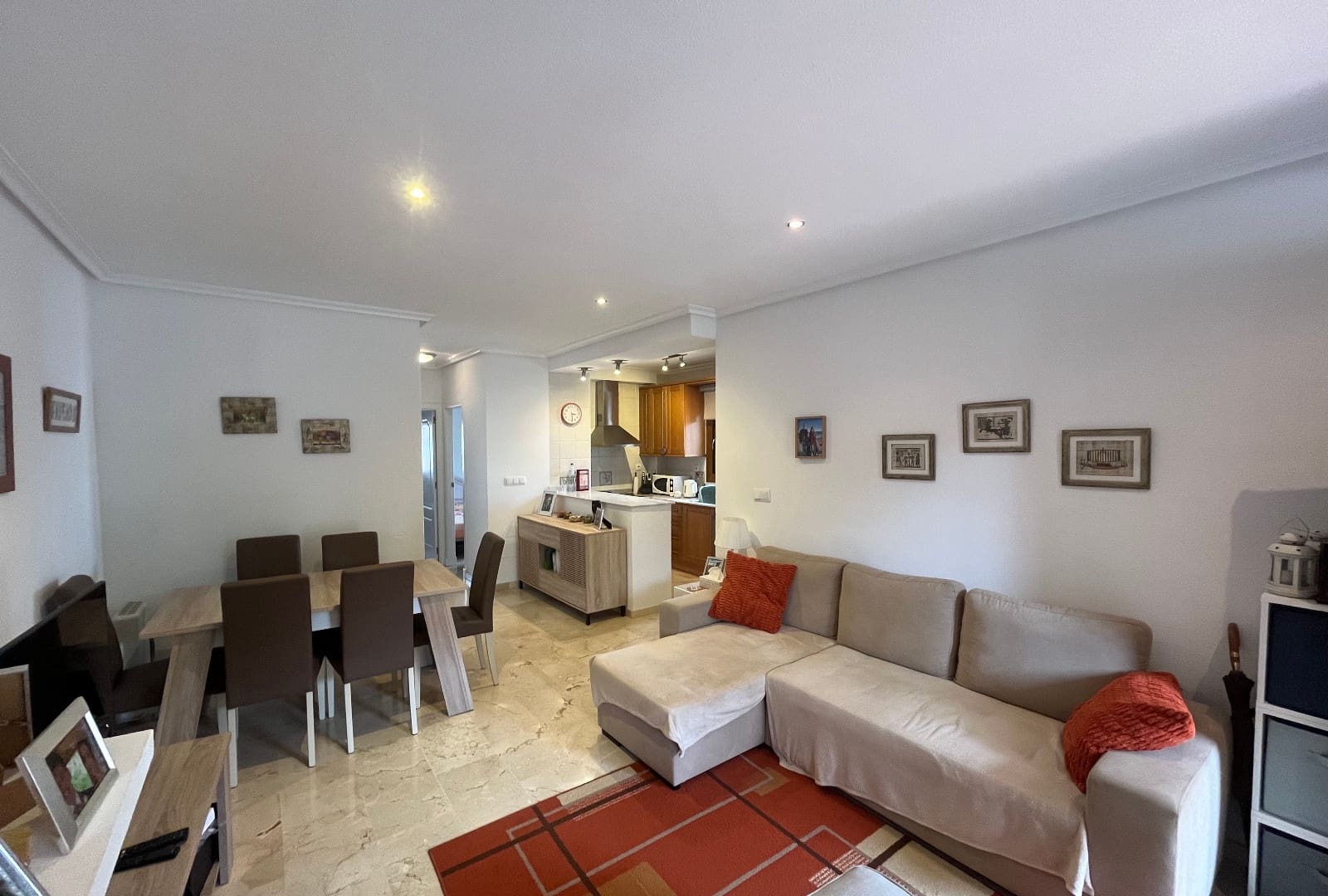 2 bedroom Apartment for sale in Villamartin with pool - € 199,995 (Ref: 9432456)