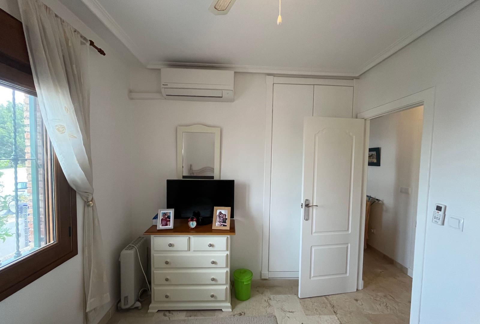 2 bedroom Apartment for sale in Villamartin with pool - € 199,995 (Ref: 9432456)