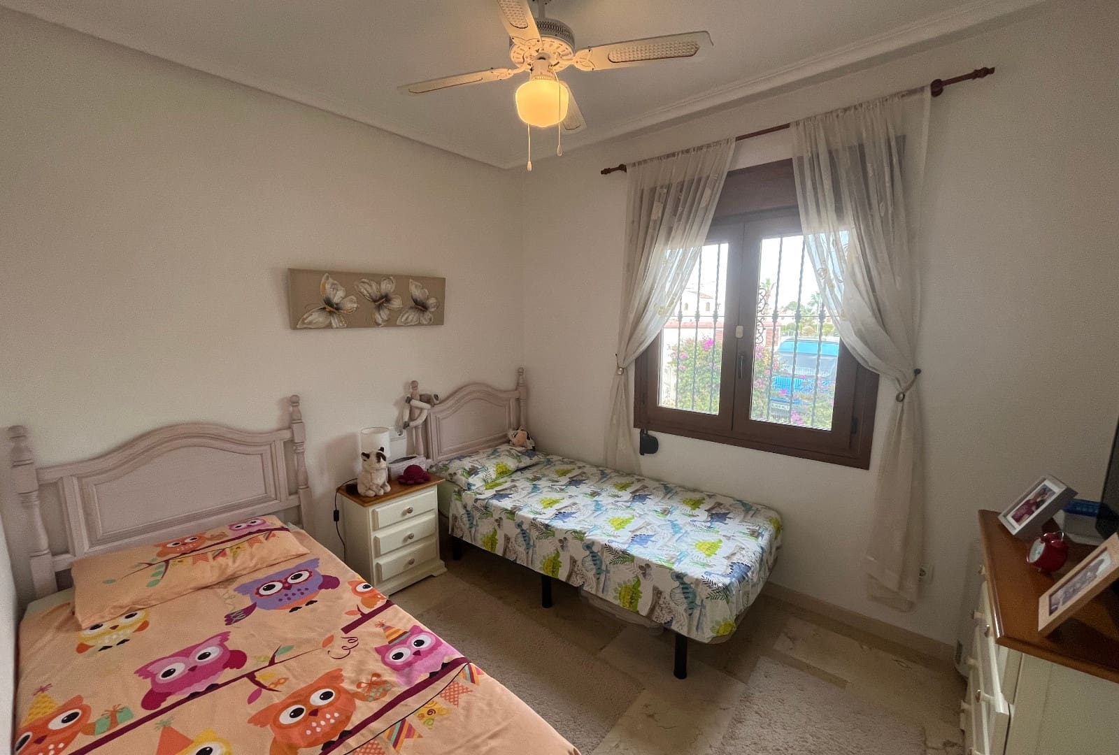 2 bedroom Apartment for sale in Villamartin with pool - € 199,995 (Ref: 9432456)