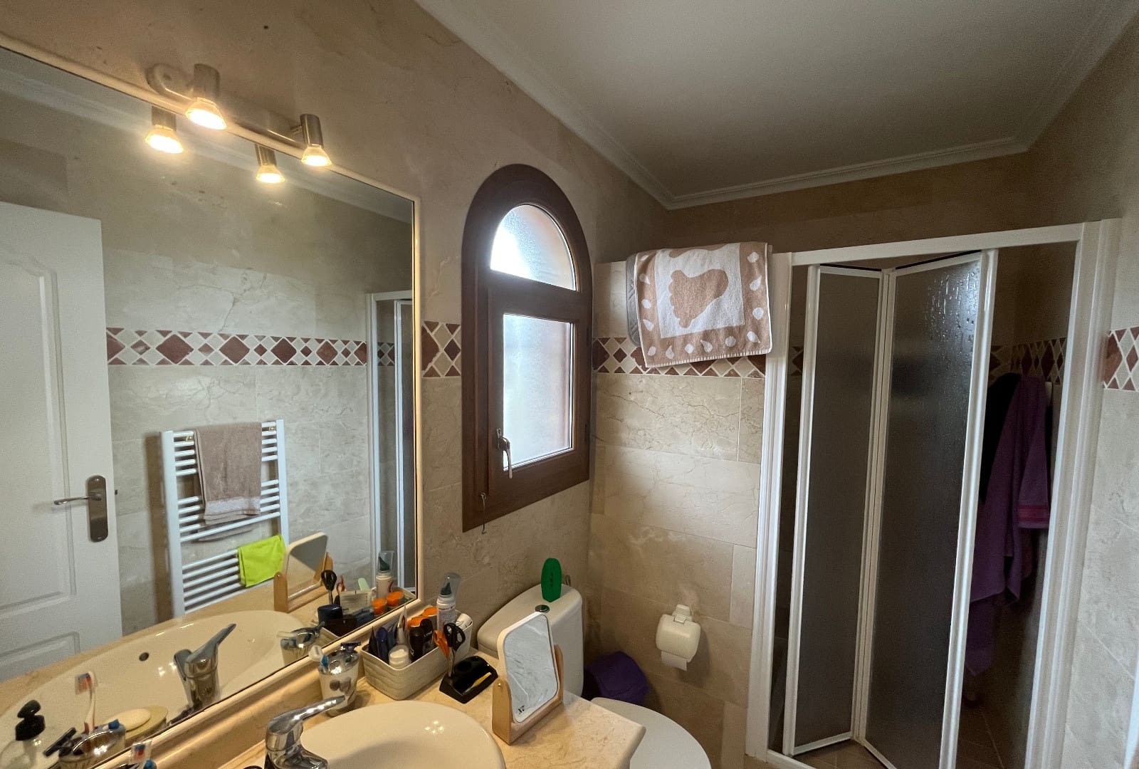 2 bedroom Apartment for sale in Villamartin with pool - € 199,995 (Ref: 9432456)