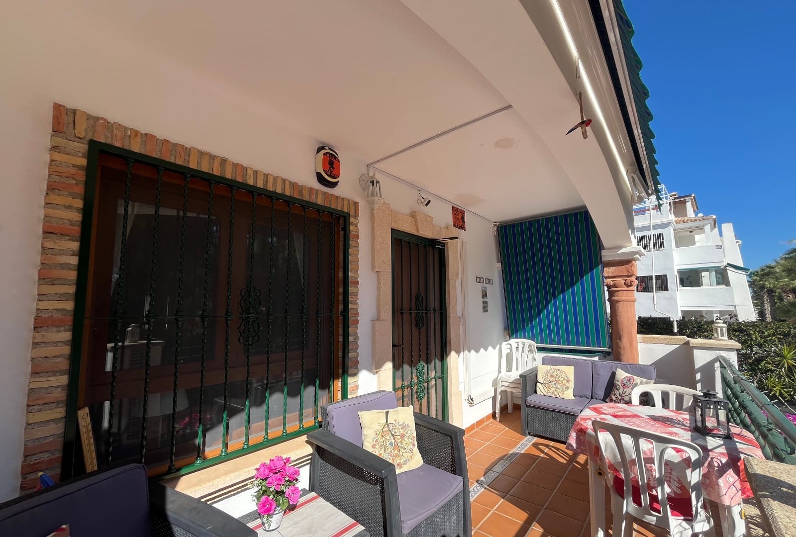 2 bedroom Apartment for sale in Villamartin with pool - € 199,995 (Ref: 9432456)