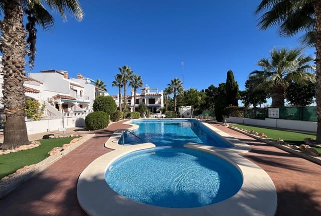 2 bedroom Apartment for sale in Villamartin, Orihuela with pool - € 199,995 (Ref: 9432456)