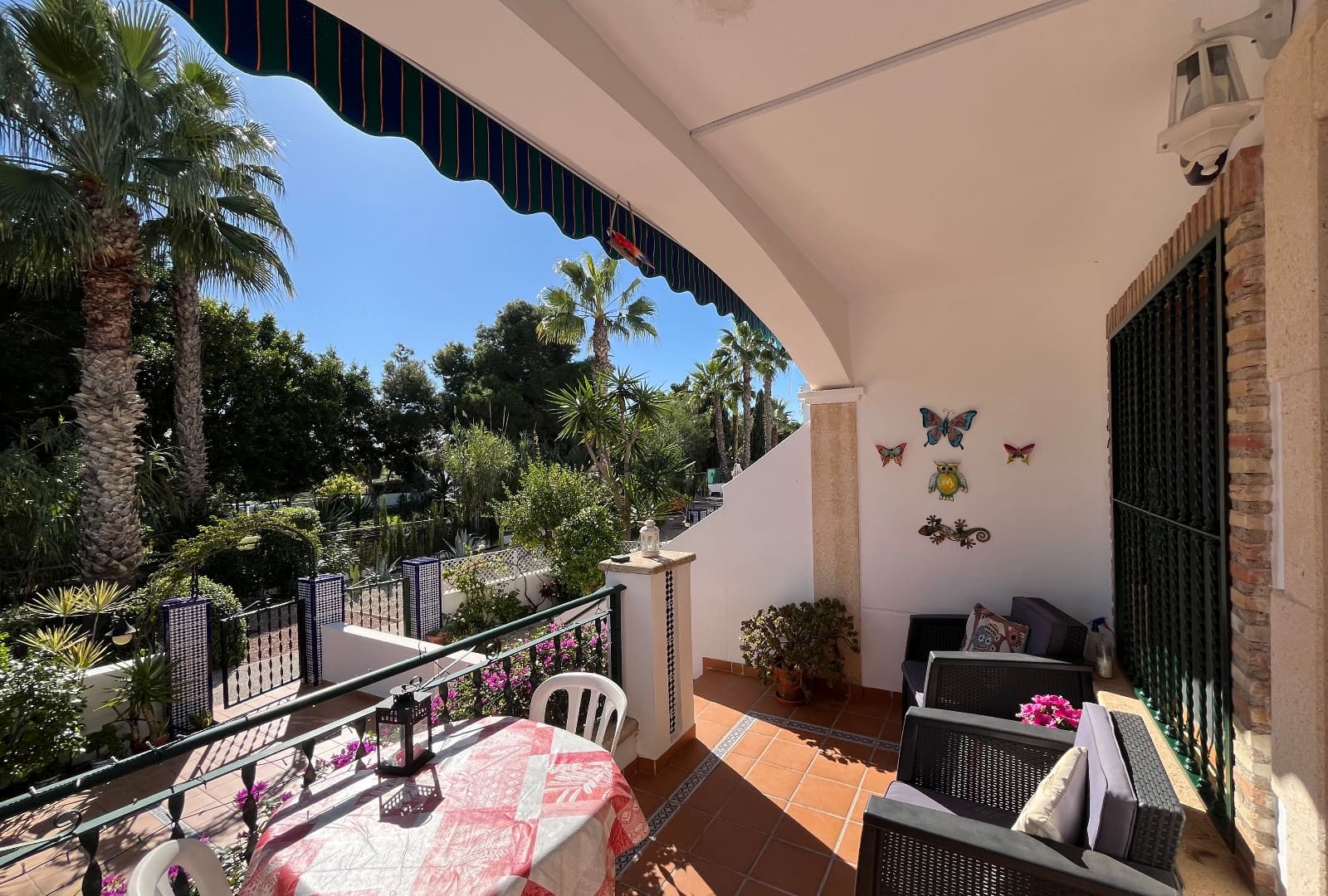 2 bedroom Apartment for sale in Villamartin with pool - € 199,995 (Ref: 9432456)