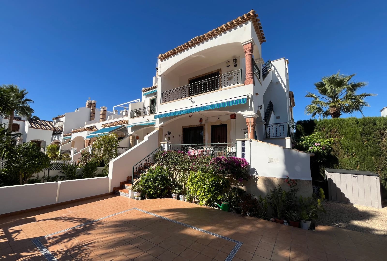 2 bedroom Apartment for sale in Villamartin with pool - € 199,995 (Ref: 9432456)