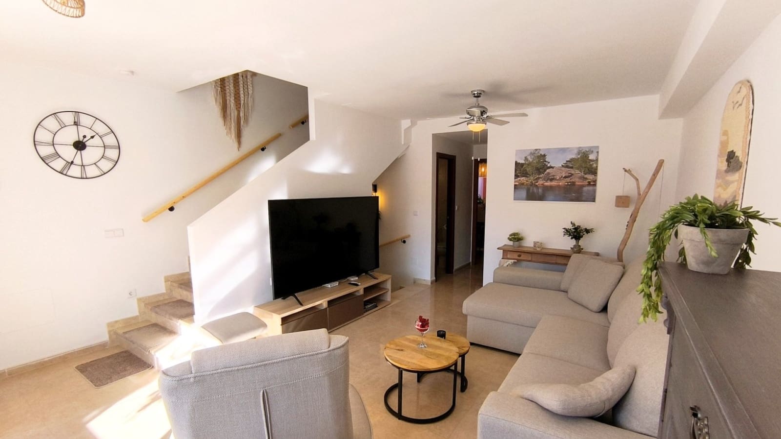 4 makuuhuone Omakotitalo myytävänä paikassa Bigastro mukana uima-altaan 
autotalli - 219 000 € (Ref: 9435003)