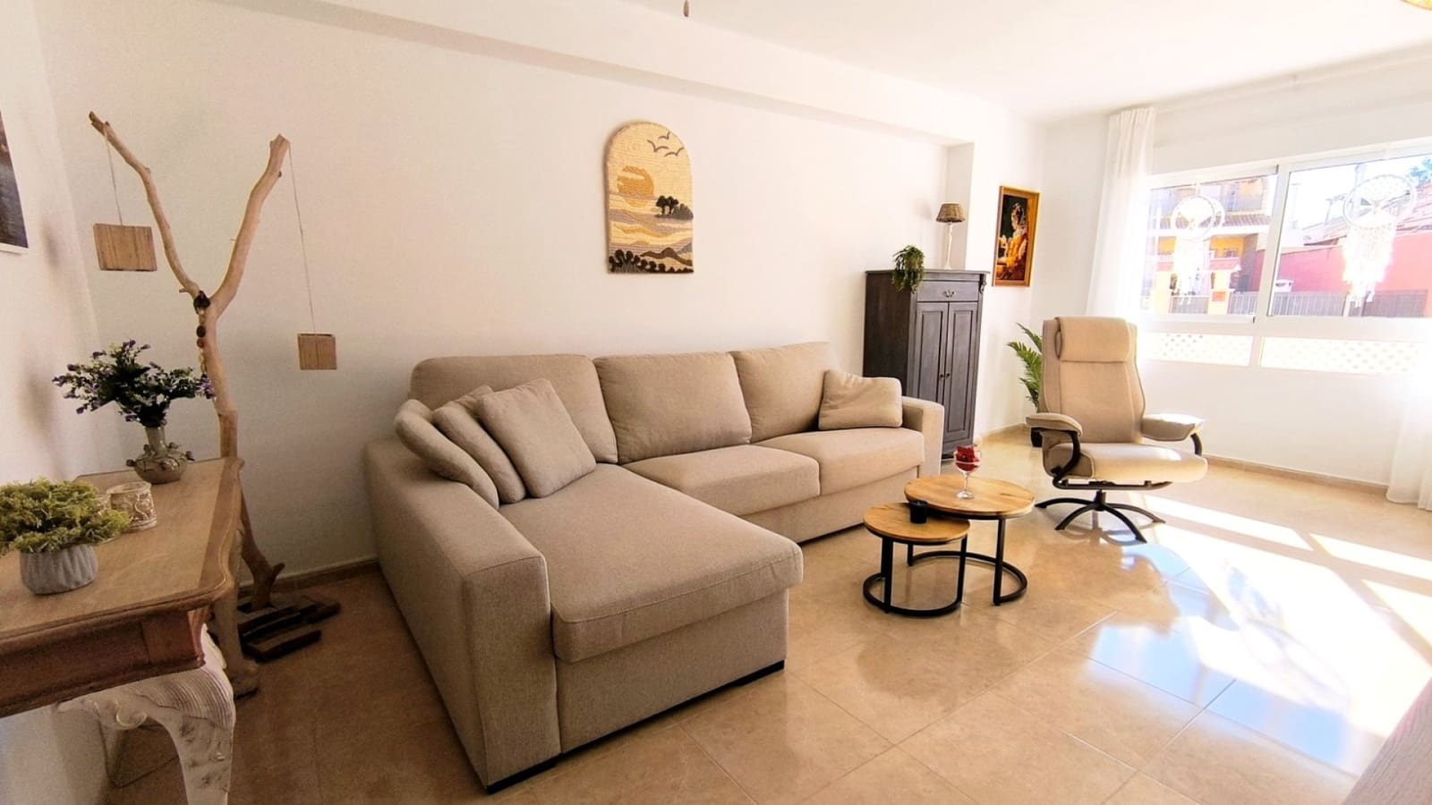 4 makuuhuone Omakotitalo myytävänä paikassa Bigastro mukana uima-altaan 
autotalli - 219 000 € (Ref: 9435003)