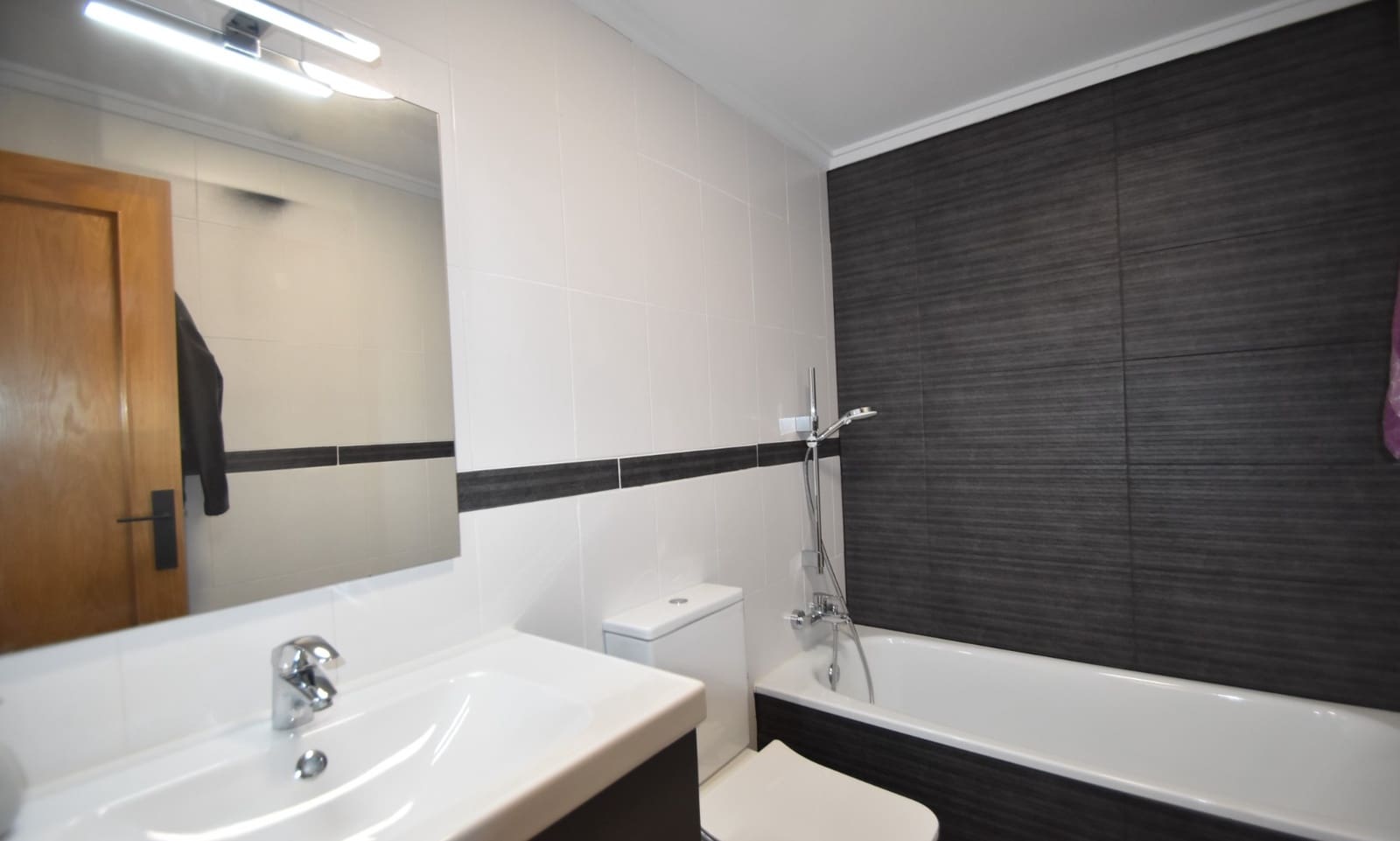 3 makuuhuone Huoneisto myytävänä paikassa Ciudad Quesada mukana uima-altaan - 219 000 € (Ref: 9436315)