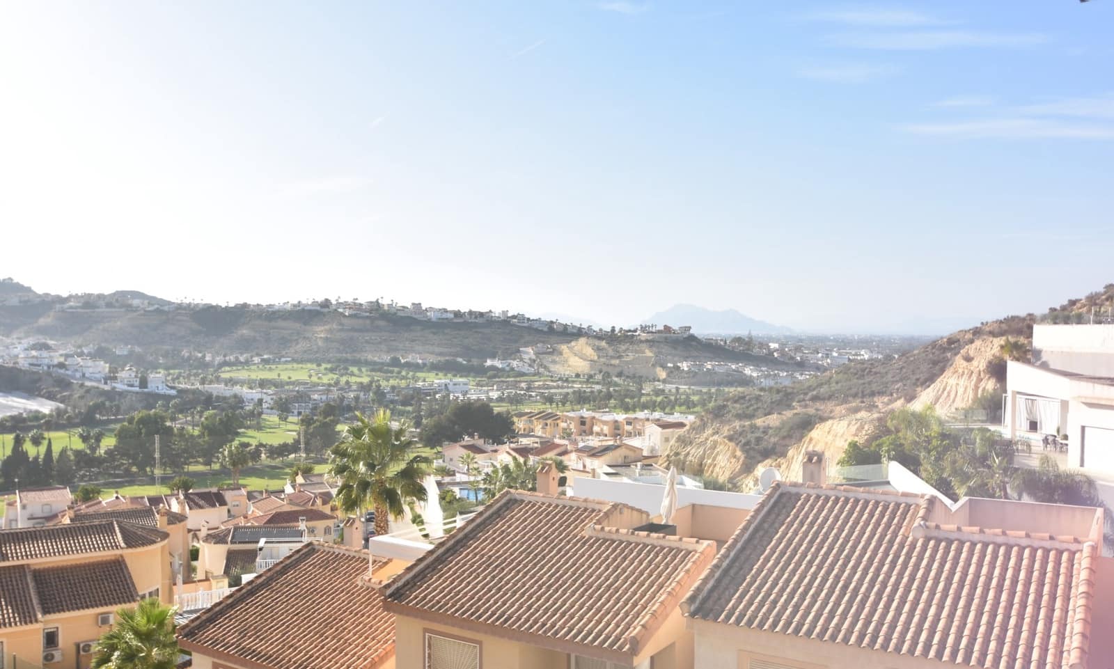 3 makuuhuone Huoneisto myytävänä paikassa Ciudad Quesada mukana uima-altaan - 219 000 € (Ref: 9436315)