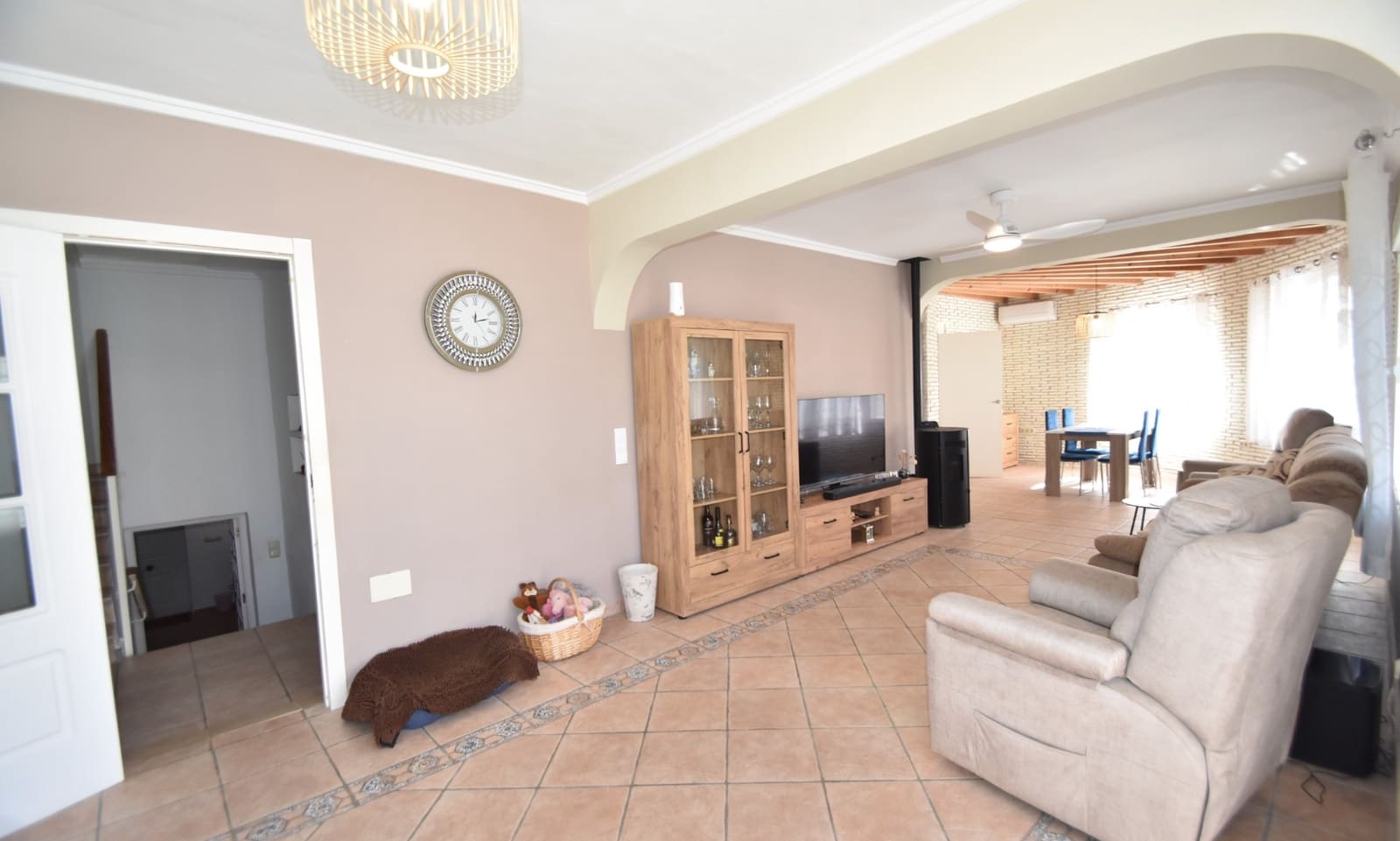 4 bedroom Villa for sale in Ciudad Quesada with pool garage - € 399,000 (Ref: 9436316)