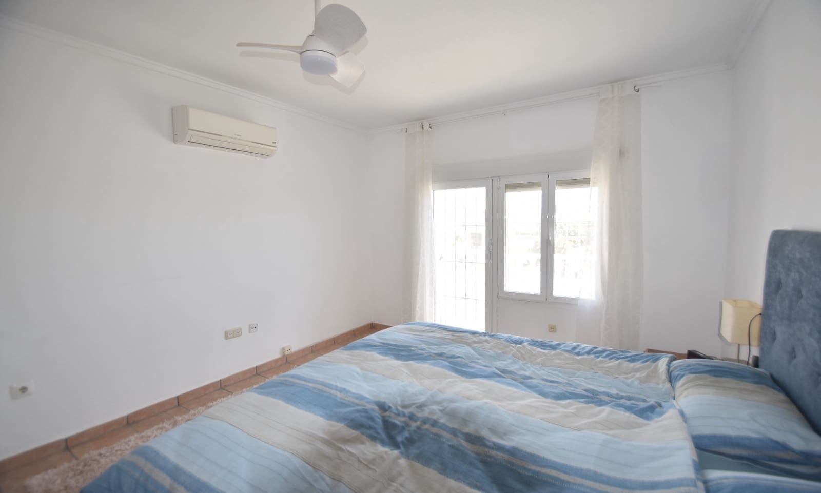 4 bedroom Villa for sale in Ciudad Quesada with pool garage - € 399,000 (Ref: 9436316)