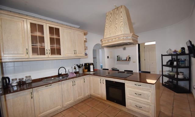 4 sypialnia Willa na sprzedaż w Ciudad Quesada, Rojales z basenem garażem - 399 000 € (Ref: 9436316)