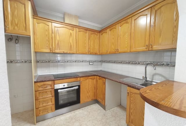 Rækkehus til salg i Punta Prima, Torrevieja med swimmingpool - € 230.000 (Ref: 9447202)