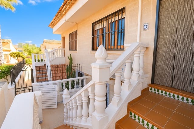 3 soveværelse Byhus til salg i Los Europeos, Torrevieja - € 192.000 (Ref: 9450924)