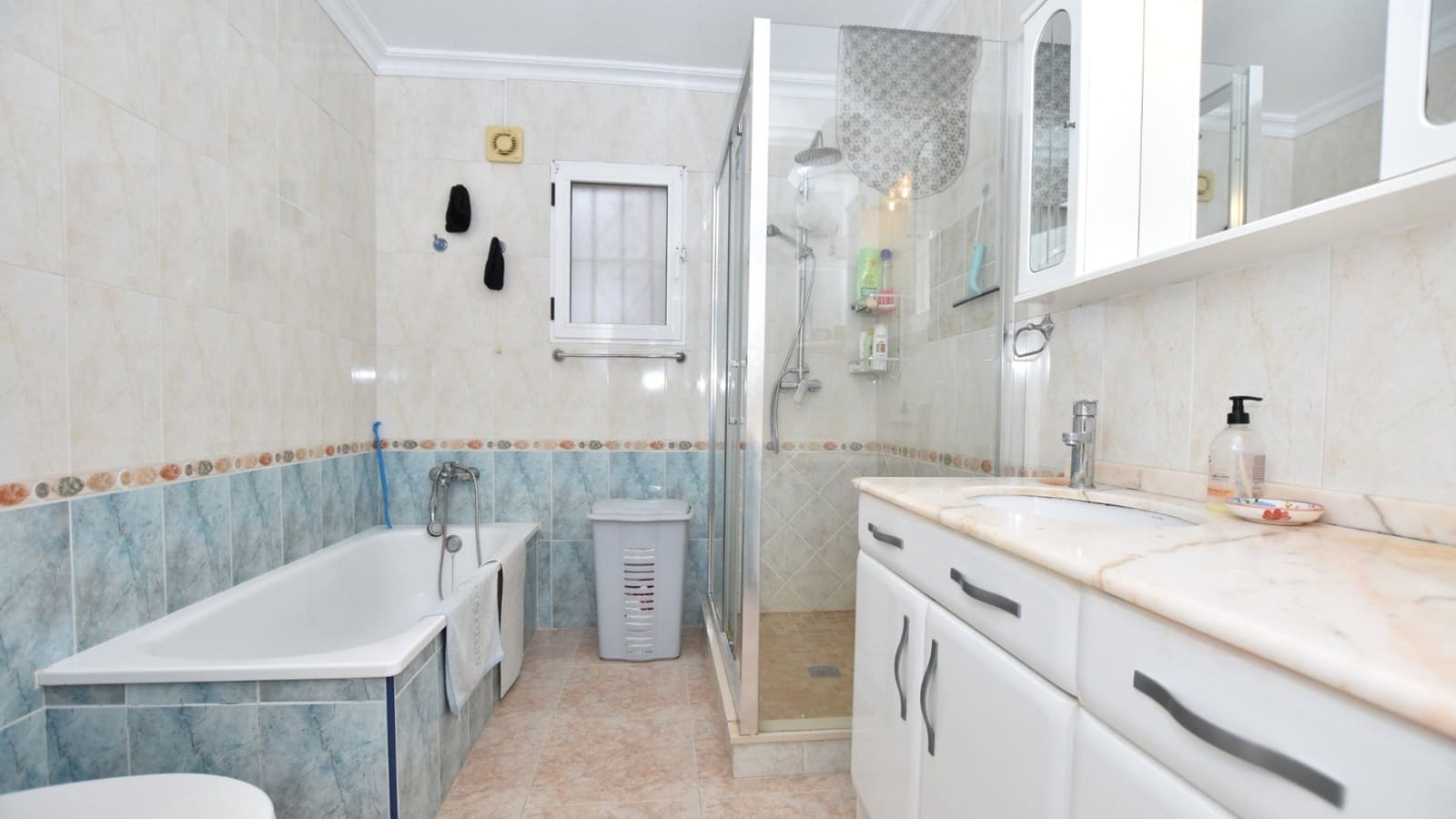 3 sypialnia Willa na sprzedaż w Algorfa z basenem - 214 995 € (Ref: 9450925)