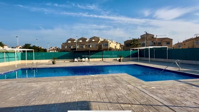 2 sypialnia Bungalow na sprzedaż w El Chaparral, Torrevieja z basenem - 104 950 € (Ref: 9450927)