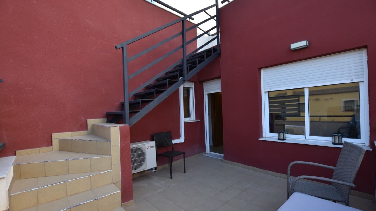 3 makuuhuone Rivitalo myytävänä paikassa Algorfa mukana 
autotalli - 325 000 € (Ref: 9453558)