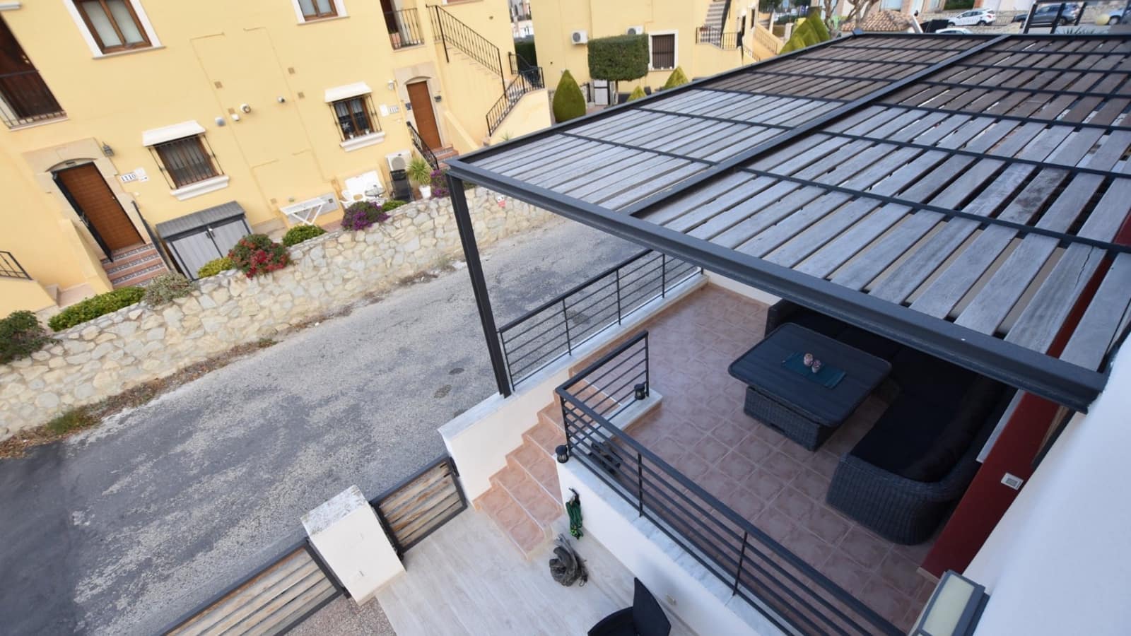 3 makuuhuone Rivitalo myytävänä paikassa Algorfa mukana 
autotalli - 325 000 € (Ref: 9453558)