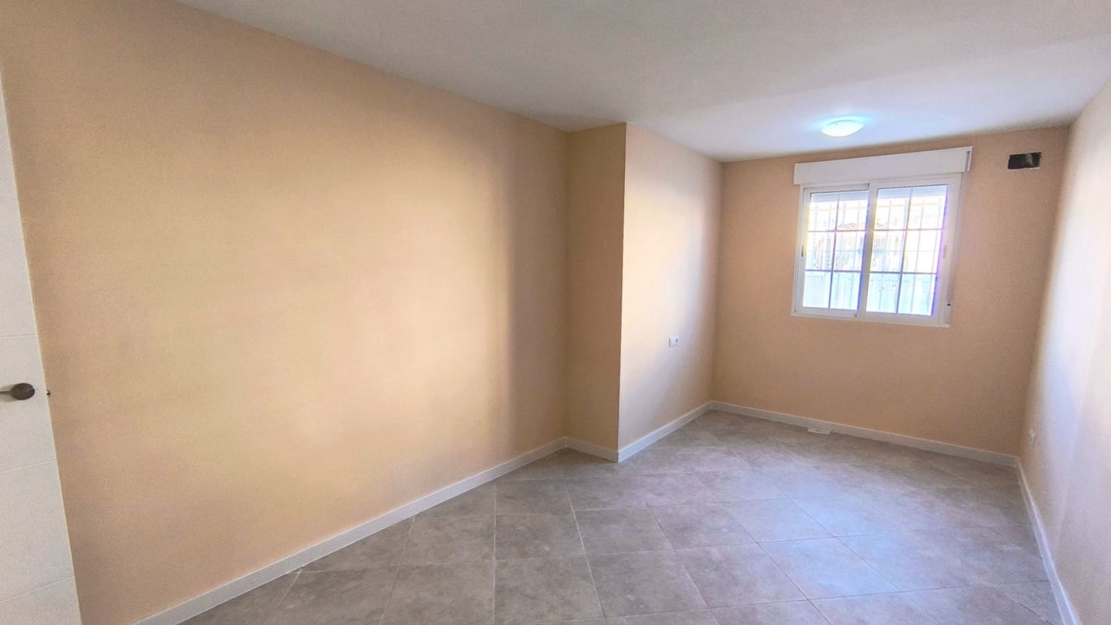 2 bedroom Bungalow for sale in Torrevieja - € 119,000 (Ref: 9483191)