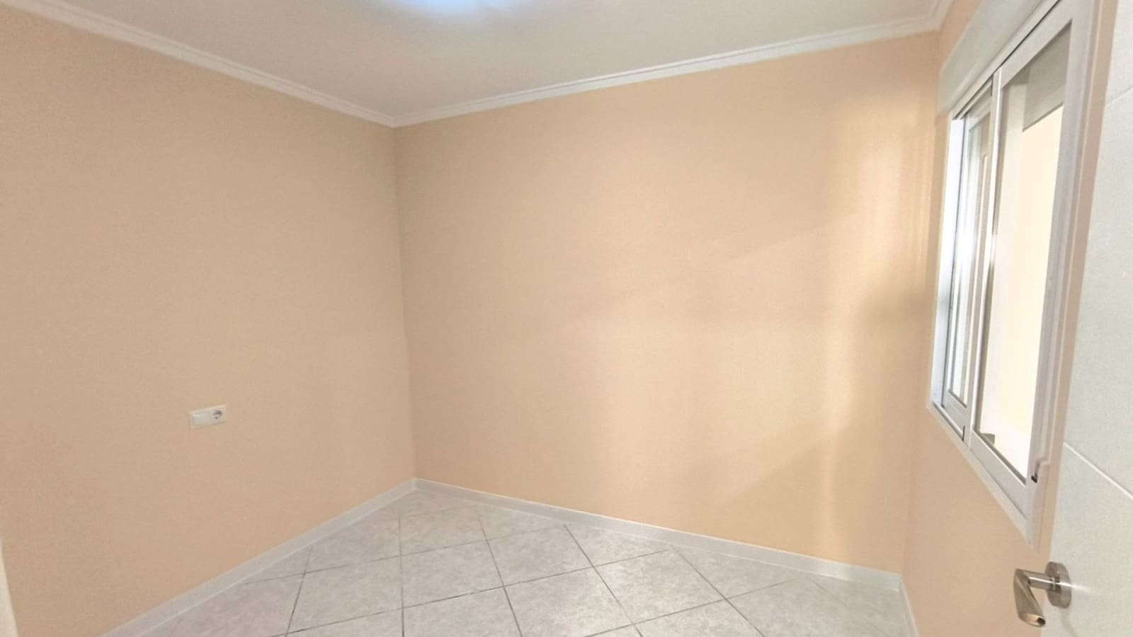 2 bedroom Bungalow for sale in Torrevieja - € 119,000 (Ref: 9483191)