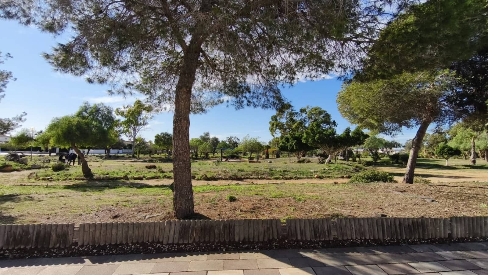 2 bedroom Bungalow for sale in Torrevieja - € 119,000 (Ref: 9483191)