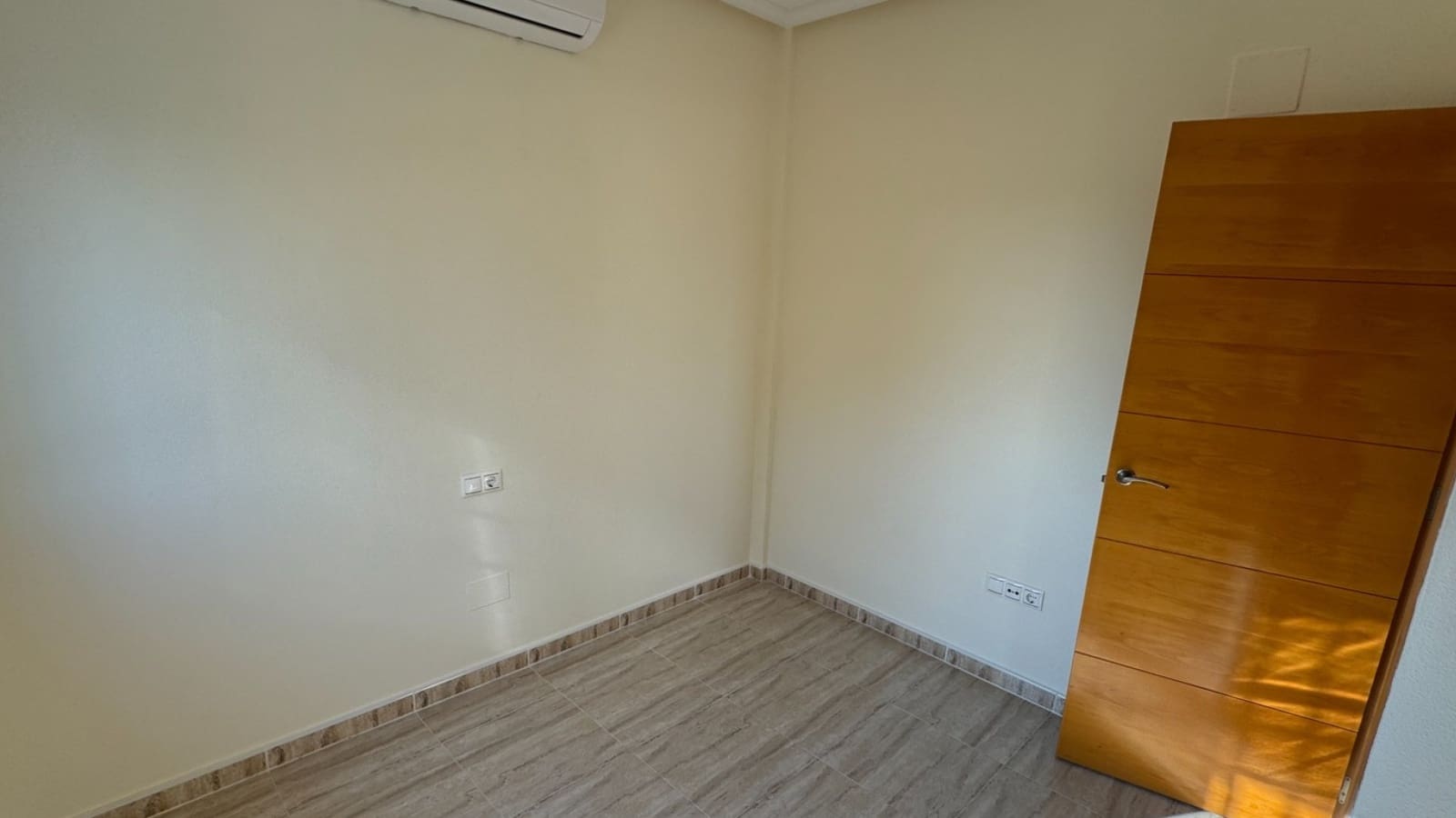 3 bedroom Villa for sale in Ciudad Quesada with pool - € 295,000 (Ref: 9483938)